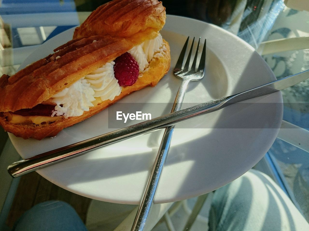 HIGH ANGLE VIEW OF DESSERT ON PLATE