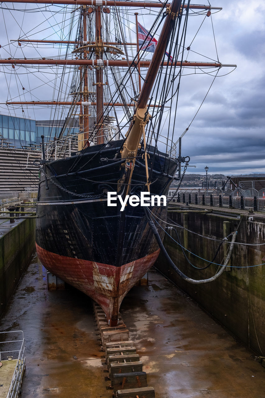 nautical vessel, water, transportation, mode of transportation, sea, vehicle, ship, tall ship, sailboat, sailing ship, architecture, galleon, boat, nature, sky, watercraft, cloud, harbor, no people, sailing, travel, moored, mast, history, pole, outdoors, the past, pier, travel destinations, wood, day, tourism