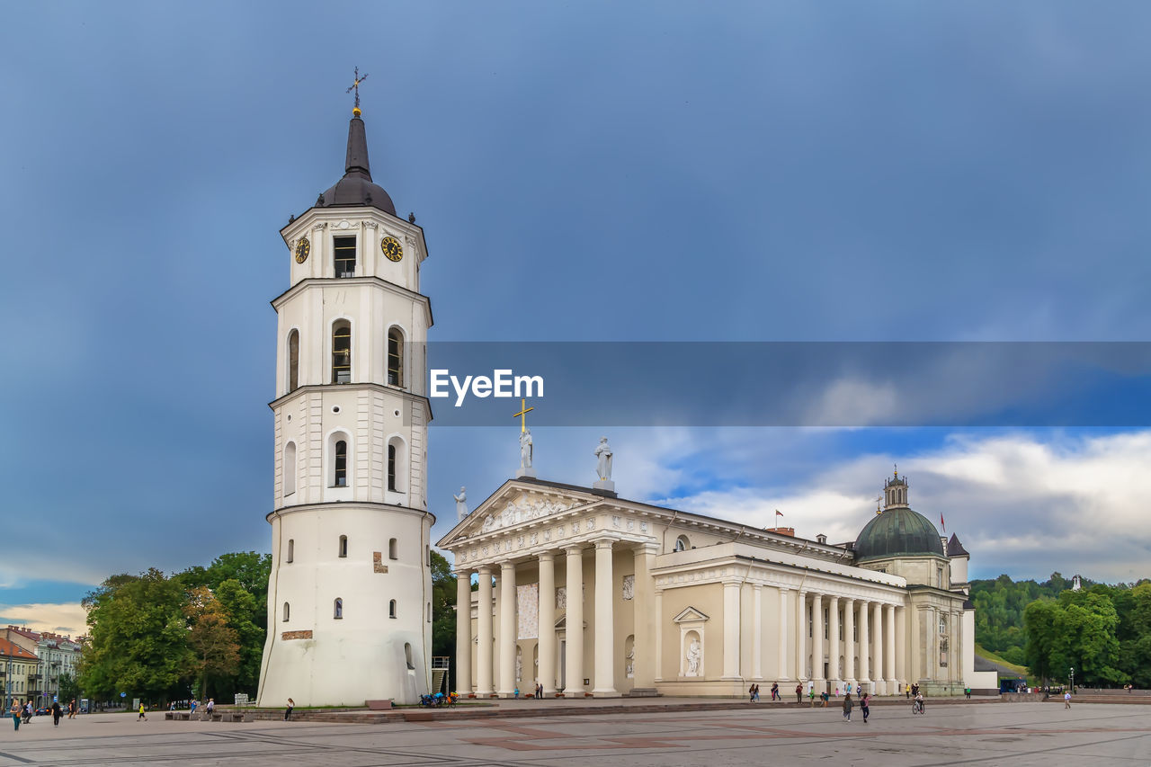 Cathedral basilica of st stanislaus and st ladislaus in vilnius, lithuania