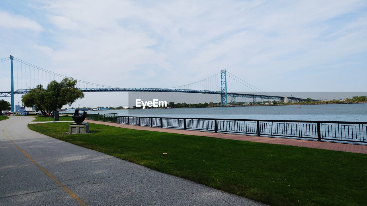 SUSPENSION BRIDGE OVER RIVER