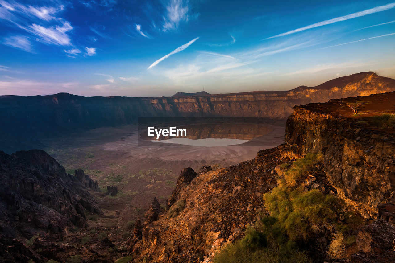 A stunning view of the al wahbah crater on a sunny morning