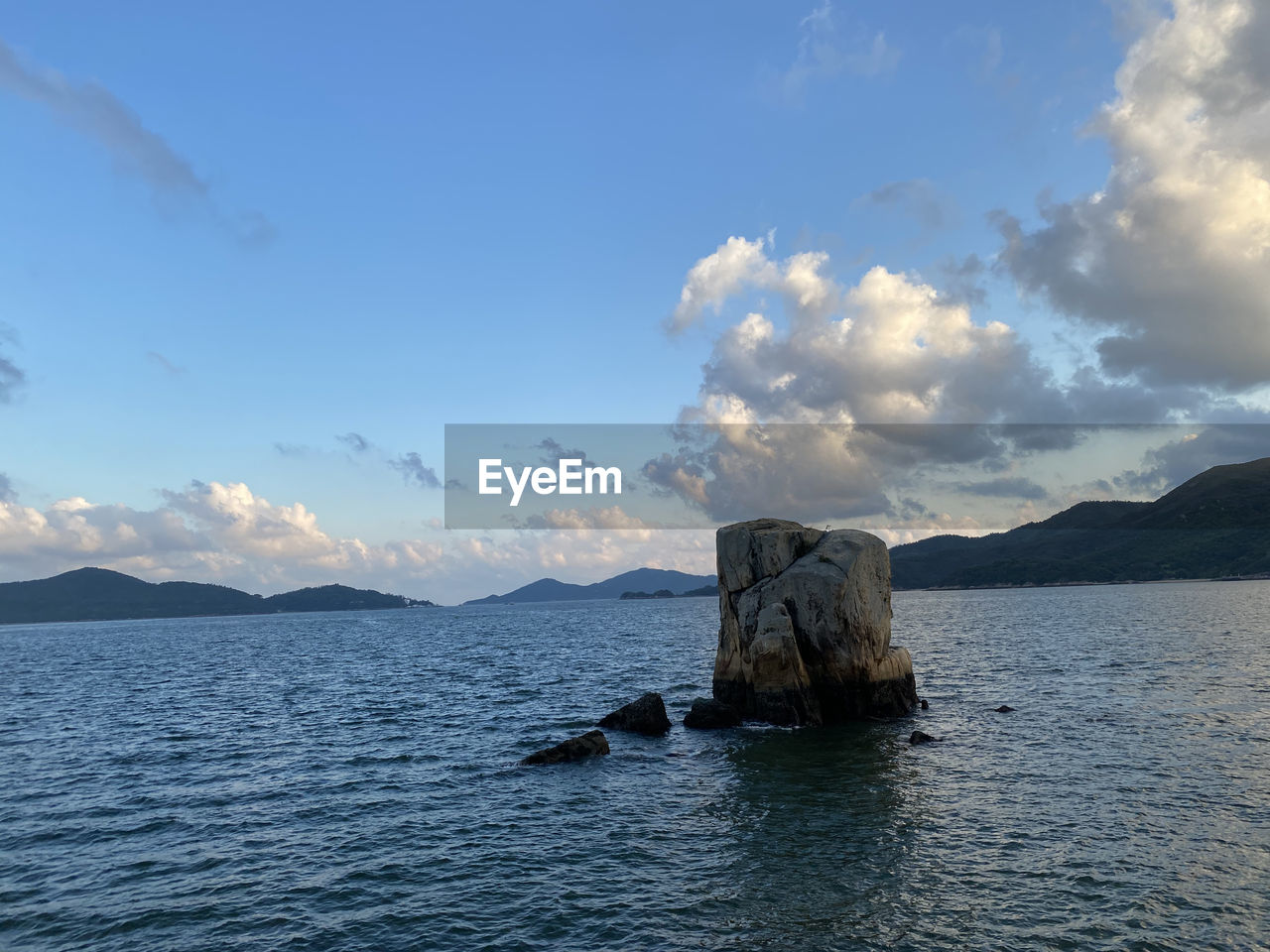 IDYLLIC VIEW OF SEA AGAINST SKY