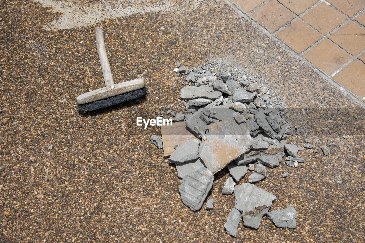 Cracked concrete walkway, construction site, sidewalk landscape architecture and terrace details