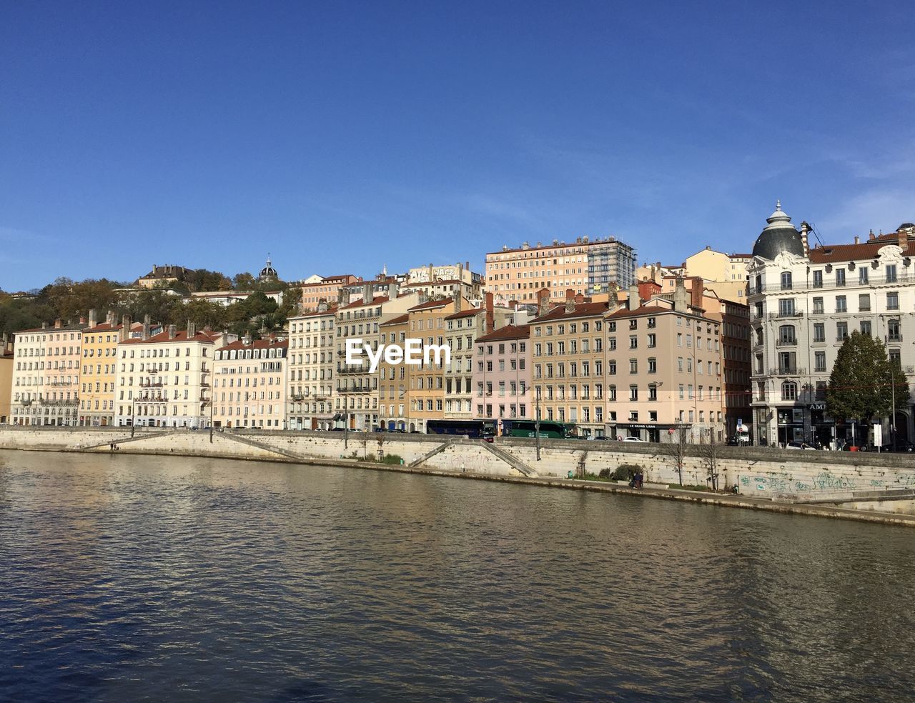 The quays of the saône seen from the saint-vincent bridge in lyon, france