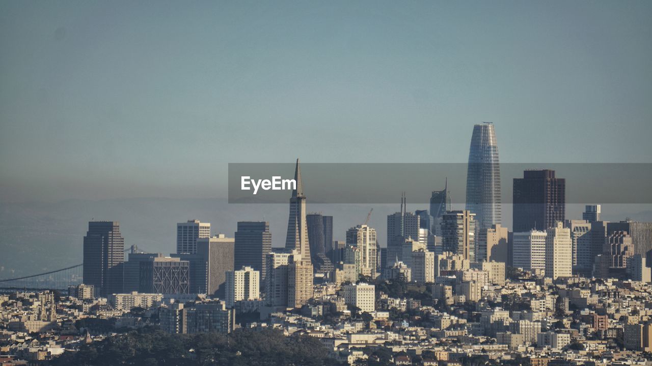 CITYSCAPE AGAINST SKY