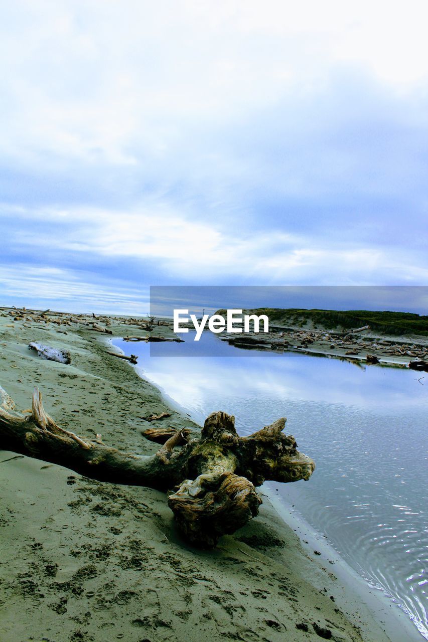 VIEW OF SEA AGAINST SKY