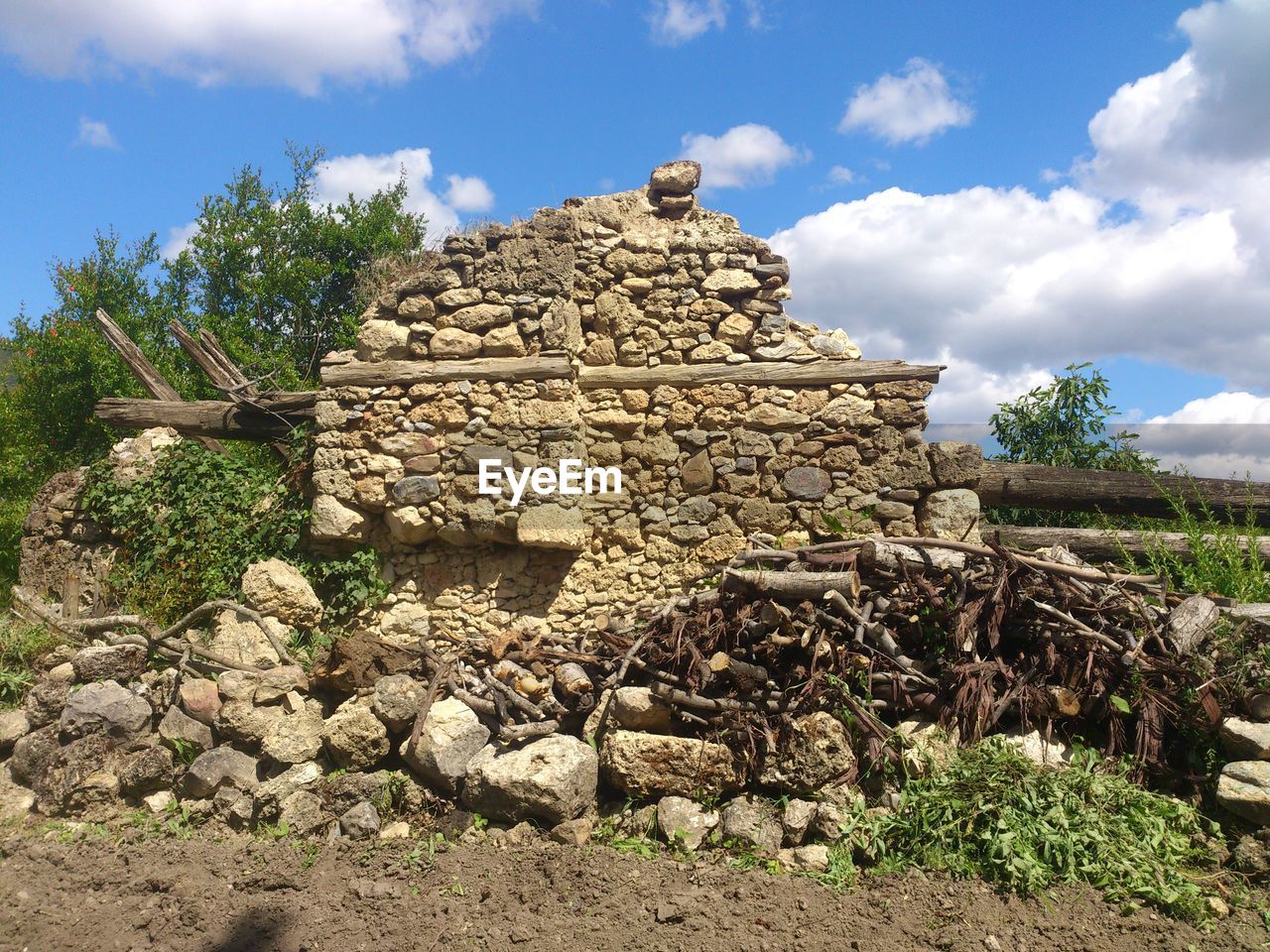 OLD RUINS ON FIELD