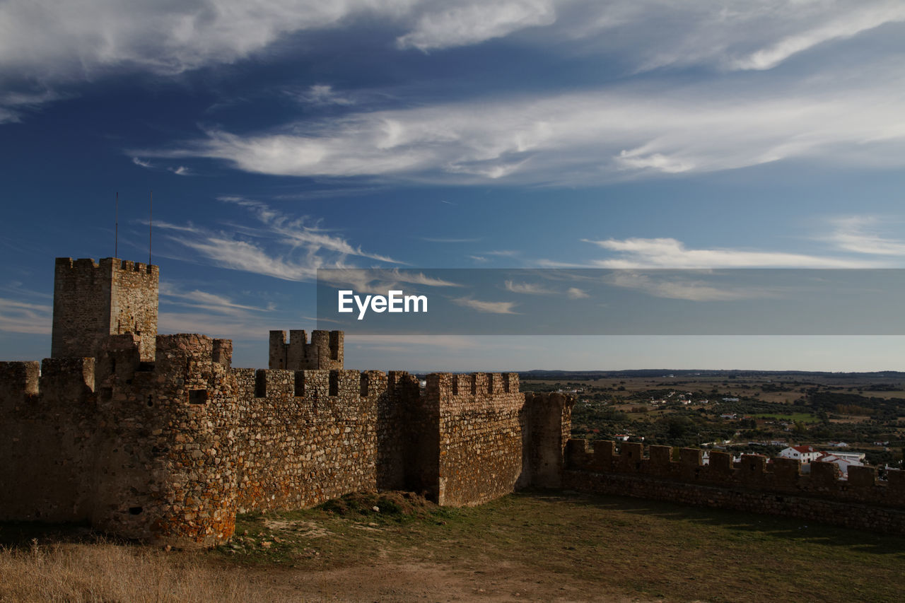 OLD RUINS IN CITY