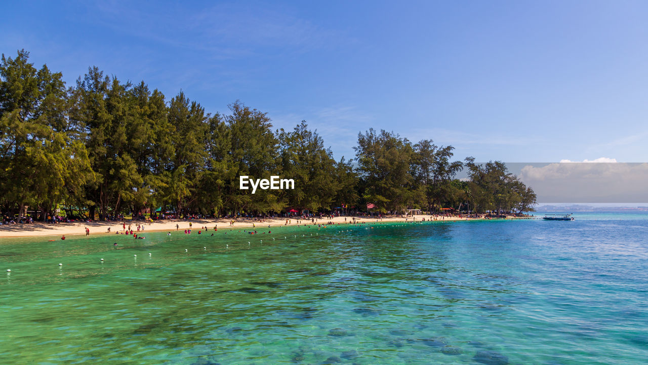 SCENIC VIEW OF SEA AGAINST BLUE SKY