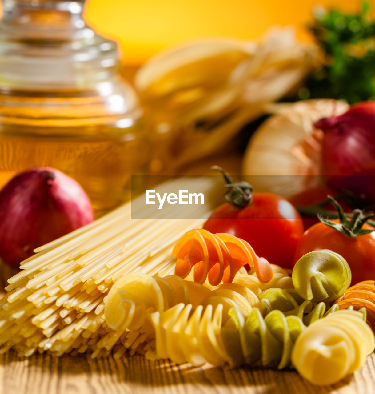 CLOSE-UP OF VEGETABLES IN COOKING PAN