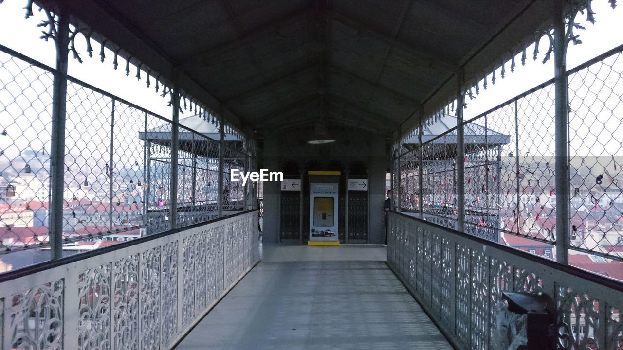 INTERIOR OF EMPTY BRIDGE