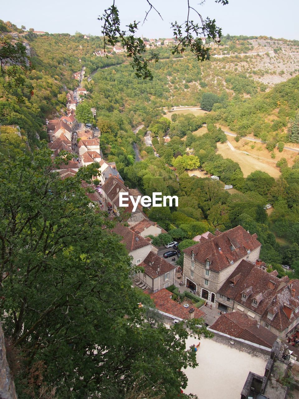 HIGH ANGLE VIEW OF LANDSCAPE