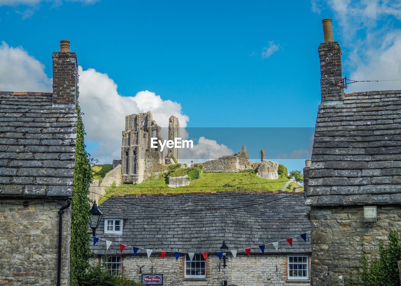 Corfe castle against sky