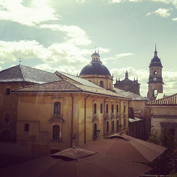 VIEW OF BUILDING AGAINST SKY