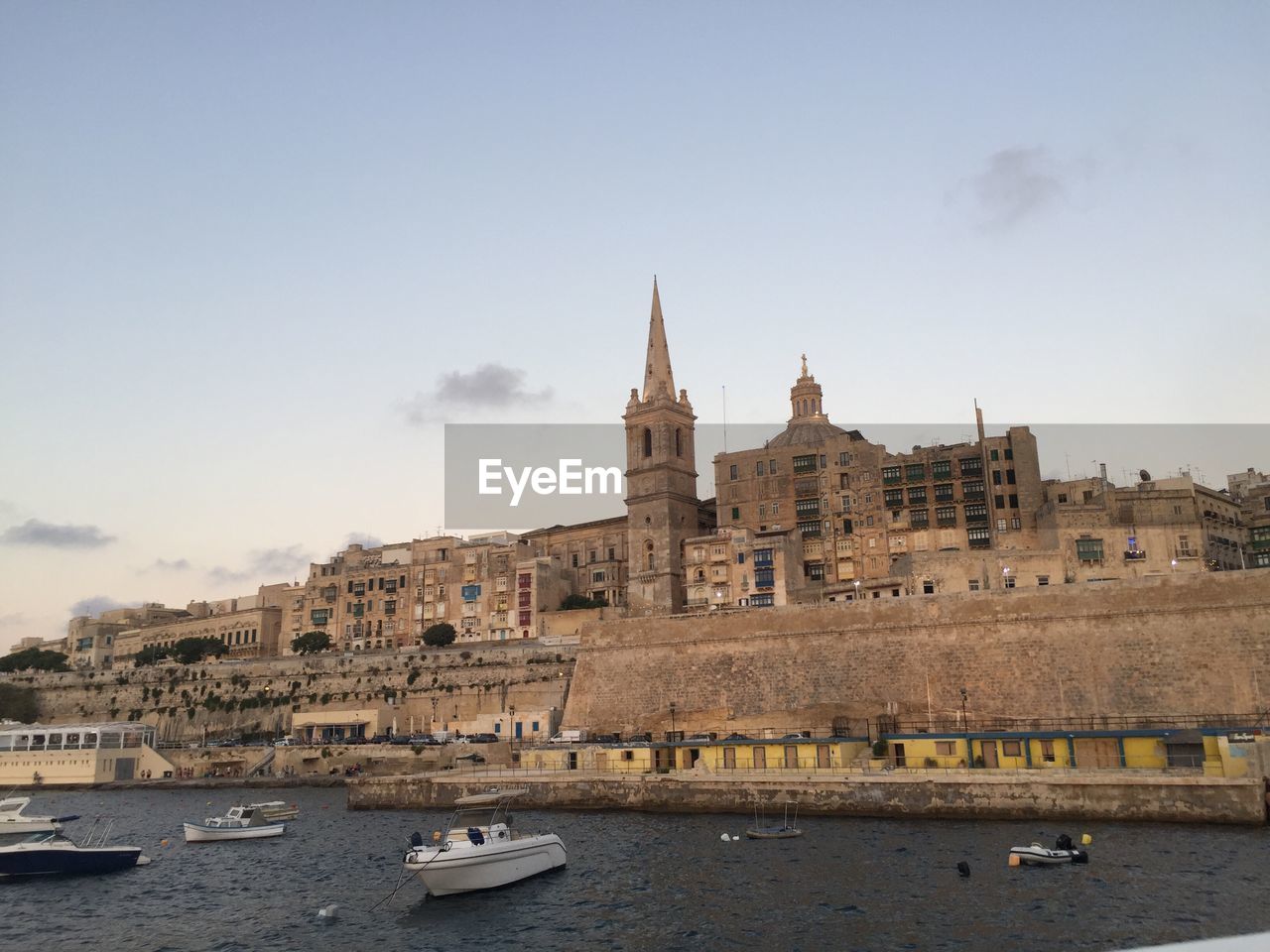 BUILDINGS AT WATERFRONT