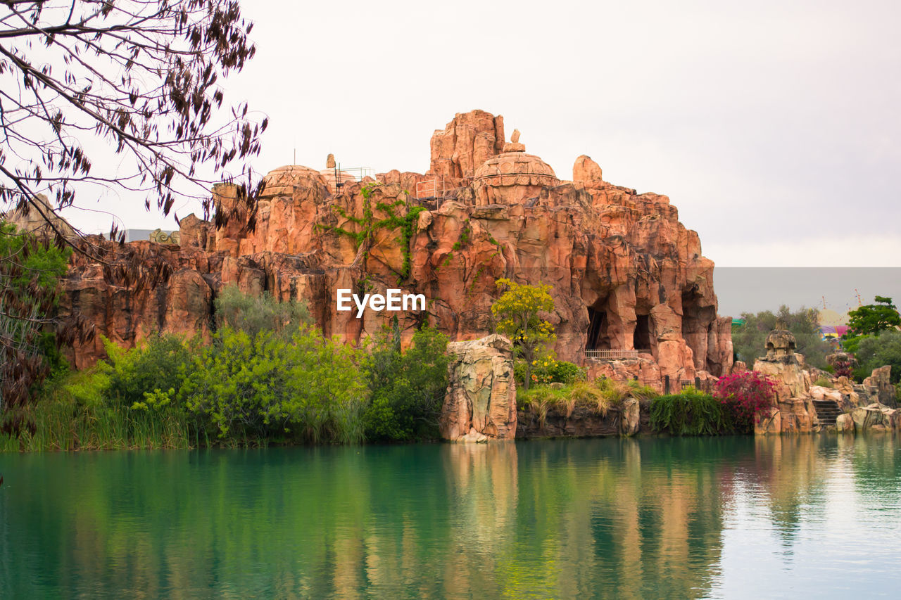 VIEW OF ROCK FORMATION