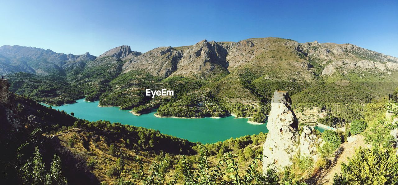 SCENIC VIEW OF MOUNTAIN AGAINST SKY