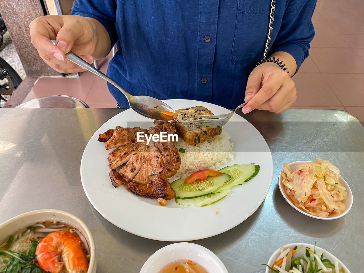 midsection of woman preparing food