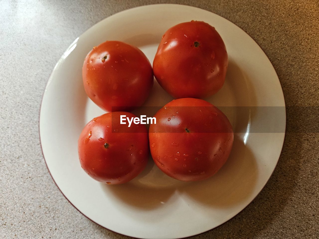 food, food and drink, tomato, plant, vegetable, produce, freshness, healthy eating, fruit, plate, wellbeing, red, plum tomato, indoors, no people, table, still life, close-up, dish, high angle view