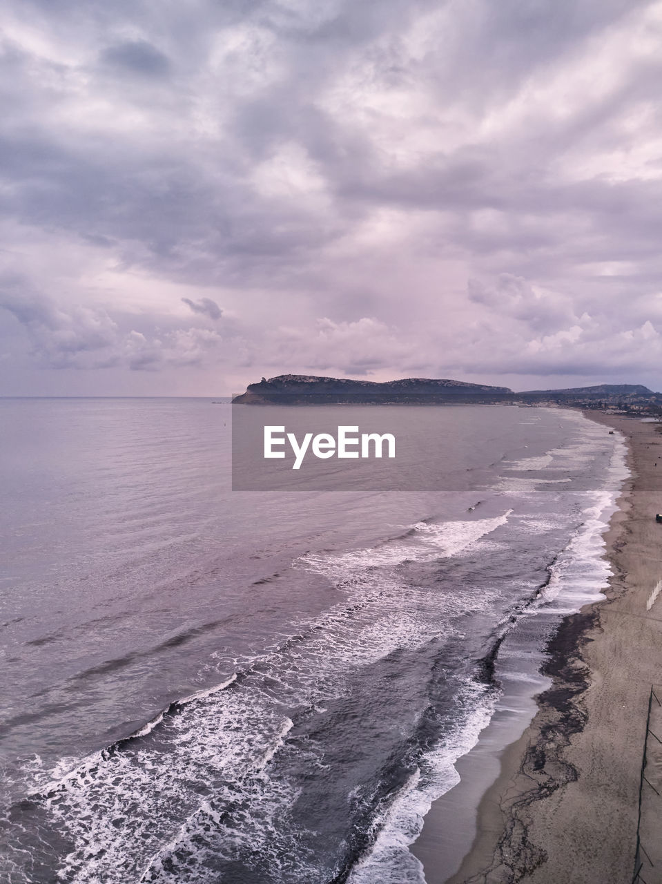 PANORAMIC VIEW OF SEA AGAINST SKY