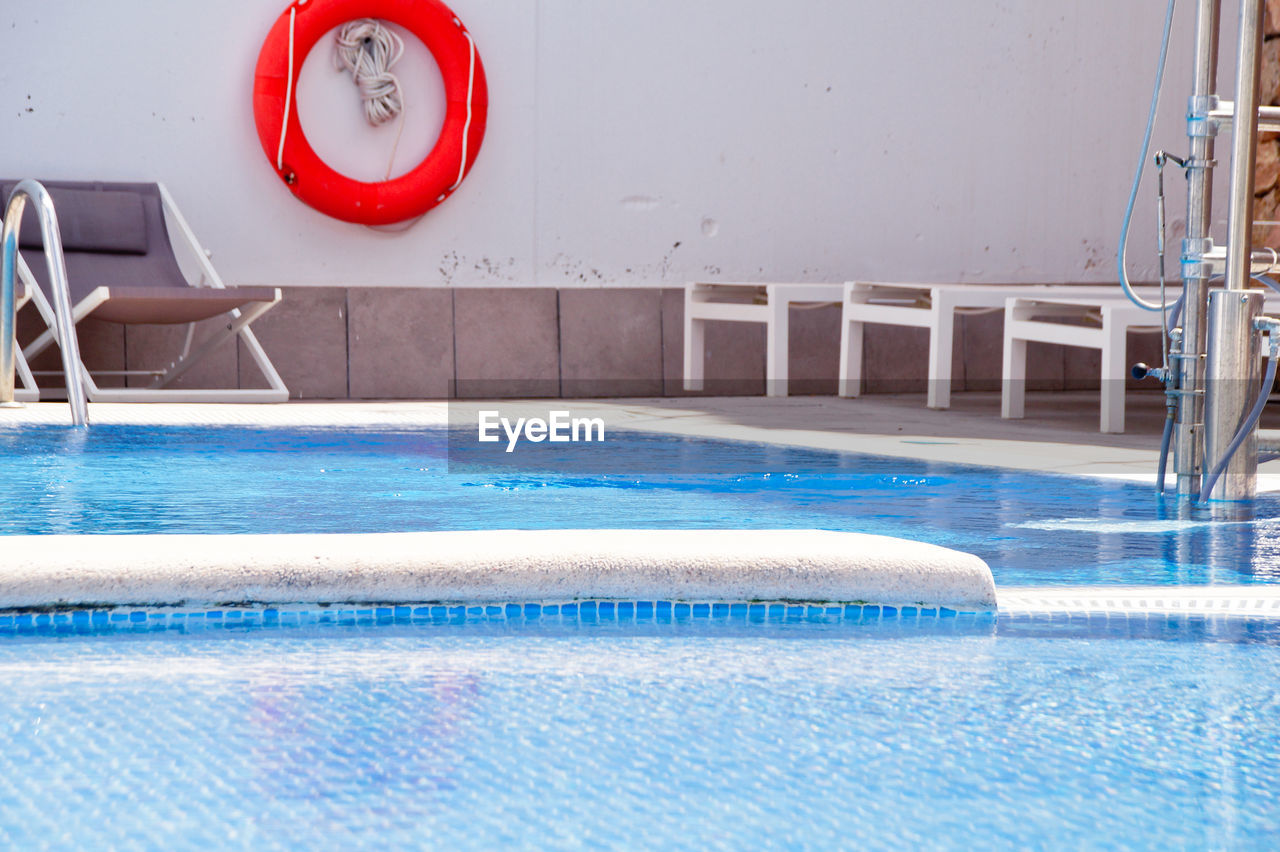 SWIMMING POOL BY WALL