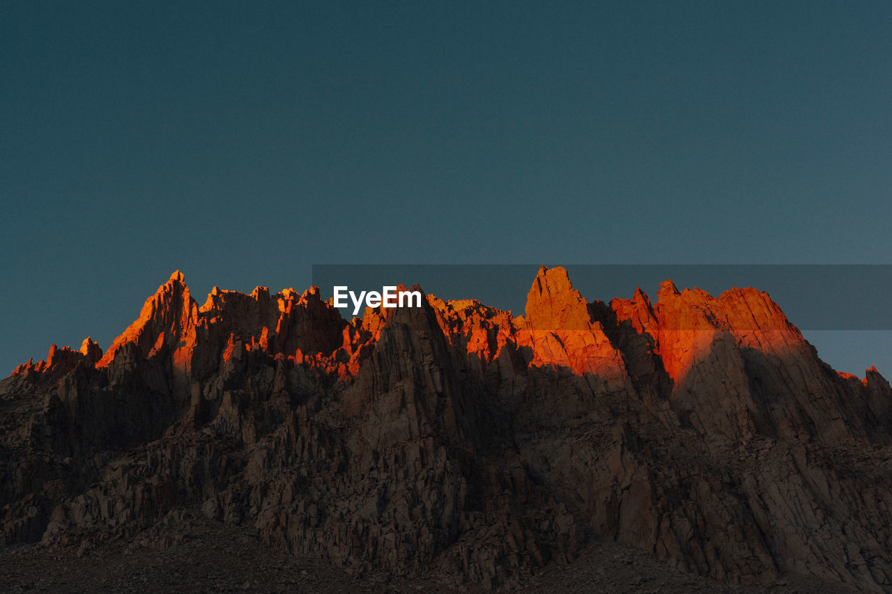 SCENIC VIEW OF MOUNTAIN AGAINST SKY