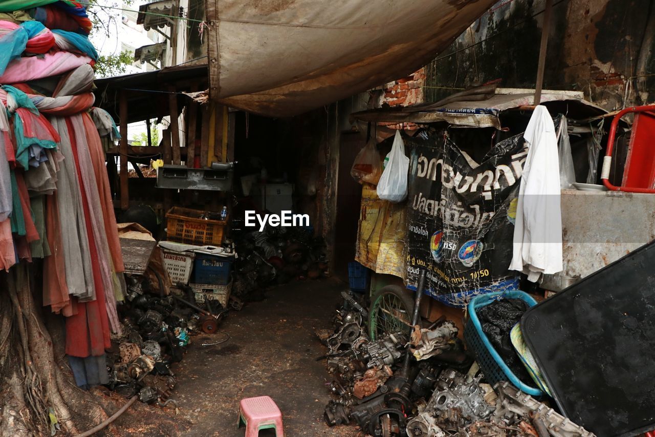 PANORAMIC VIEW OF MARKET STALL FOR SALE AT STREET