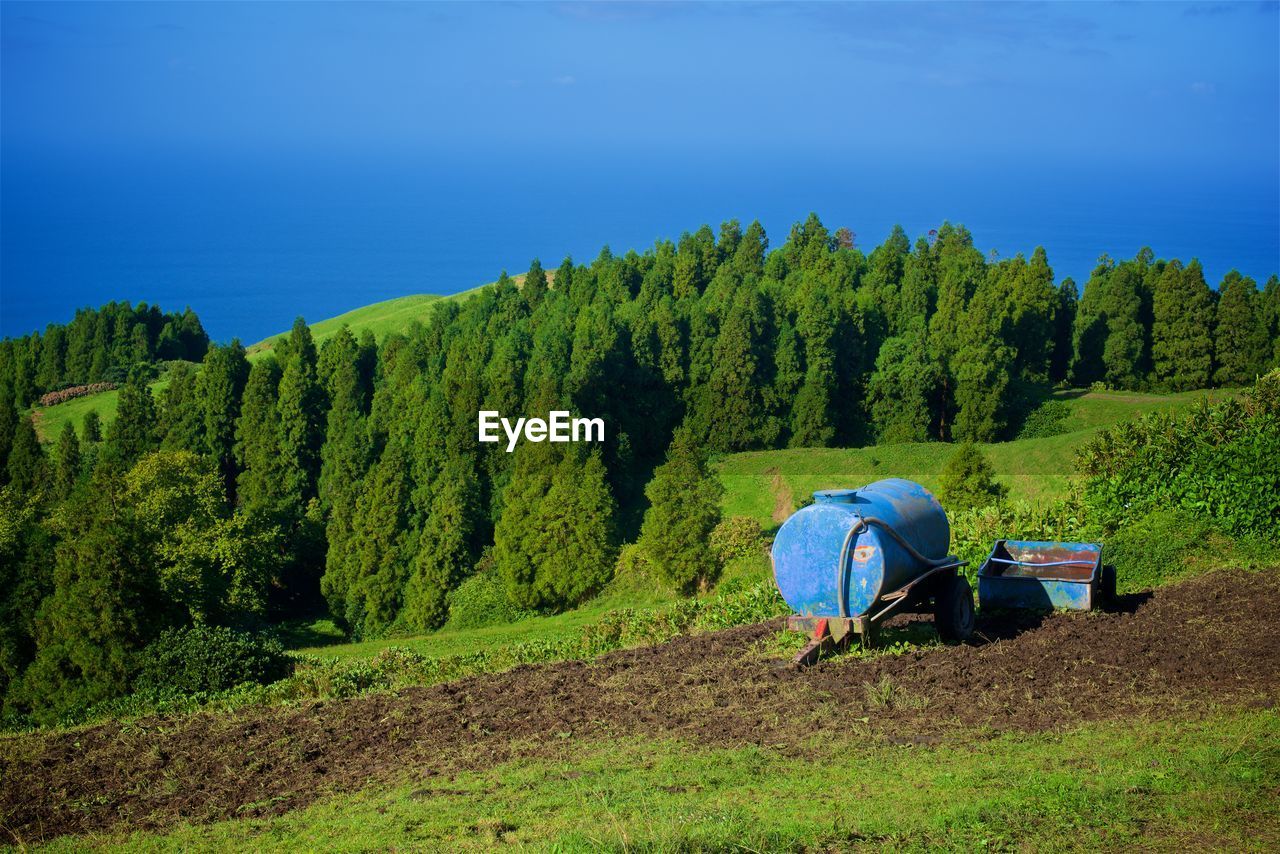 SCENIC VIEW OF LAND AGAINST SKY