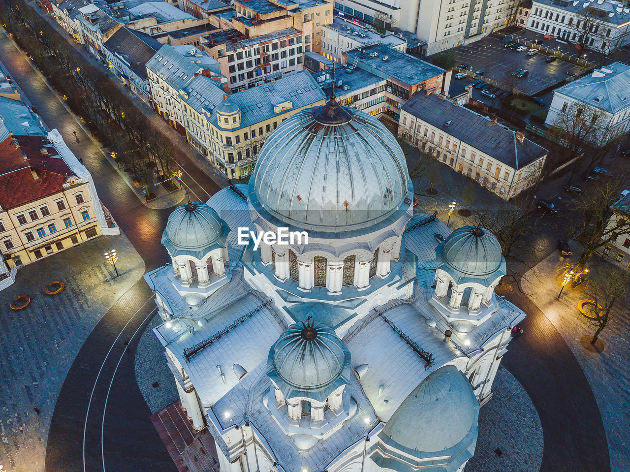 HIGH ANGLE VIEW OF TEMPLE CATHEDRAL