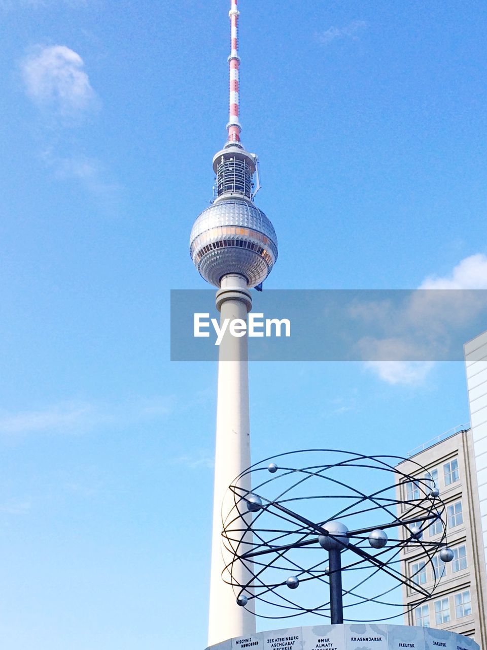 LOW ANGLE VIEW OF TOWER AGAINST SKY