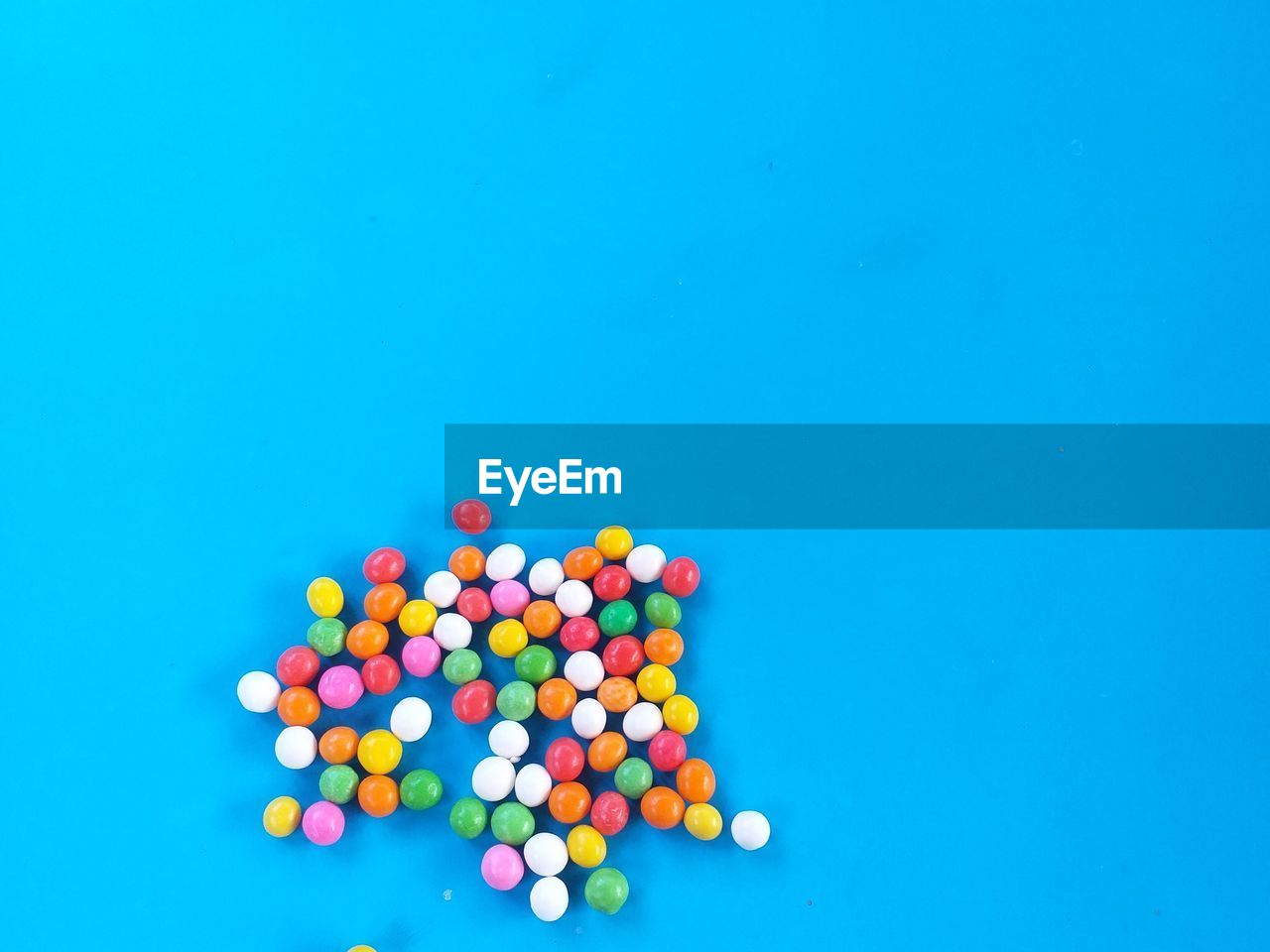 HIGH ANGLE VIEW OF MULTI COLORED BLUE SKY