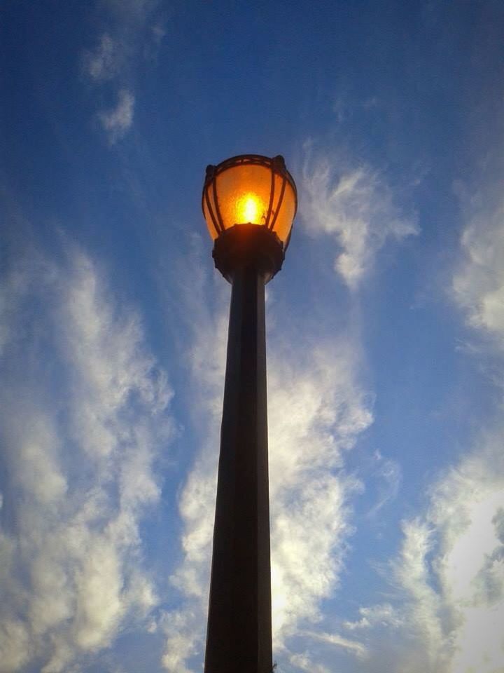 LOW ANGLE VIEW OF STREET LIGHT AGAINST SKY