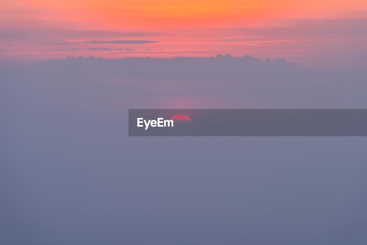 SCENIC VIEW OF SKY AT SUNSET