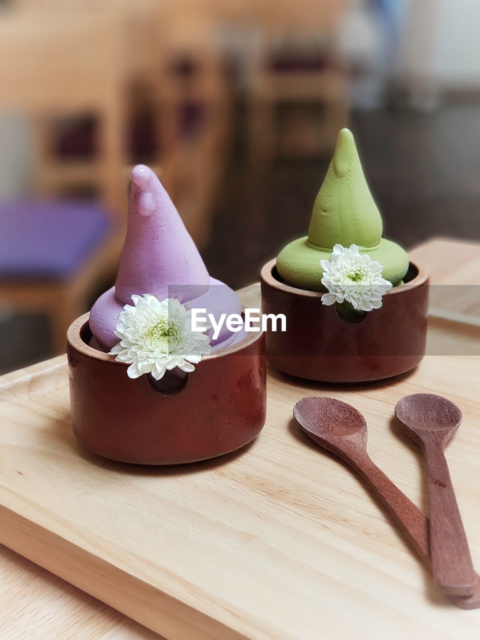 CLOSE-UP OF FLOWERS IN BOWL