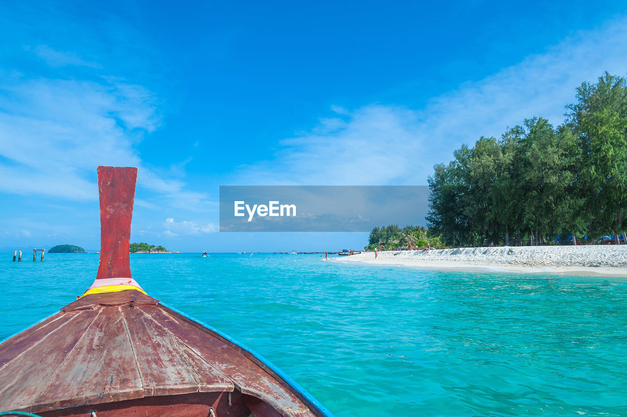 PANORAMIC VIEW OF SEA AGAINST BLUE SKY