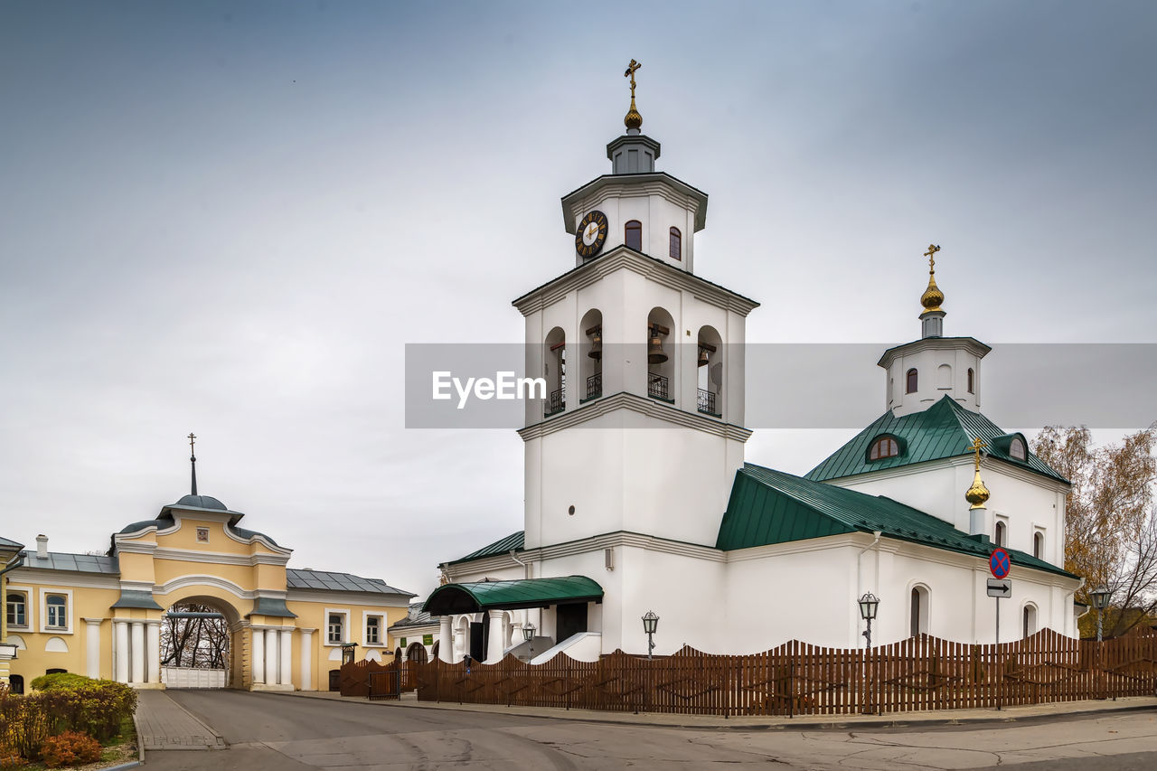 Church of the transfiguration of the lord in polotnyany zavod village, russia