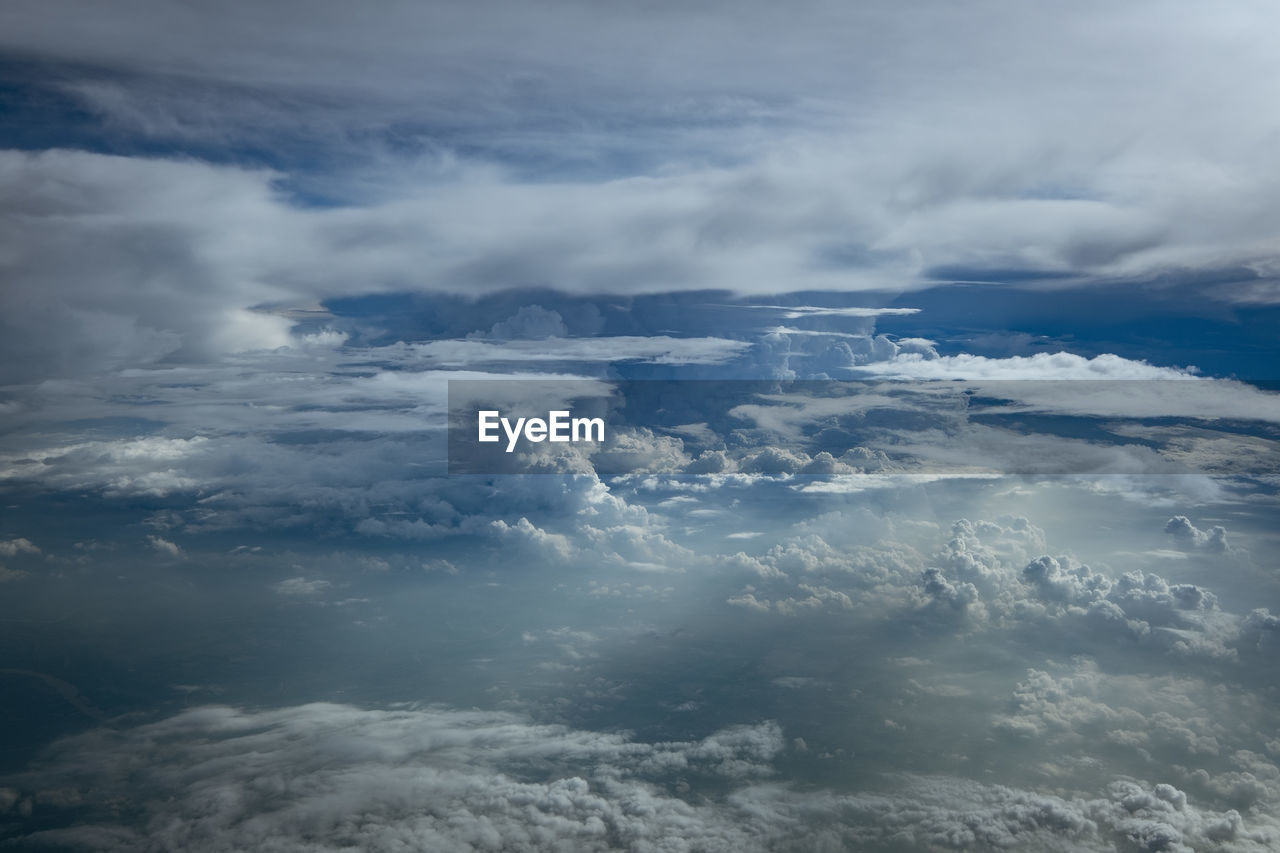 SCENIC VIEW OF CLOUDSCAPE