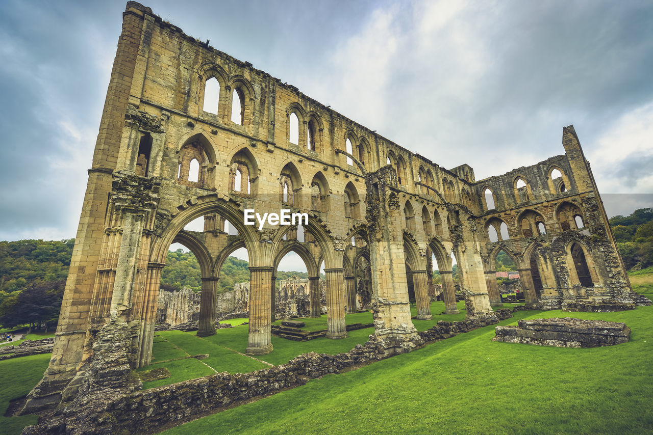 Rievaulx abbey ruins