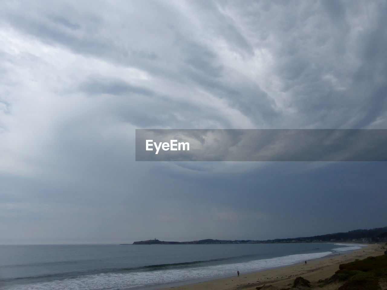 VIEW OF SEA AGAINST SKY