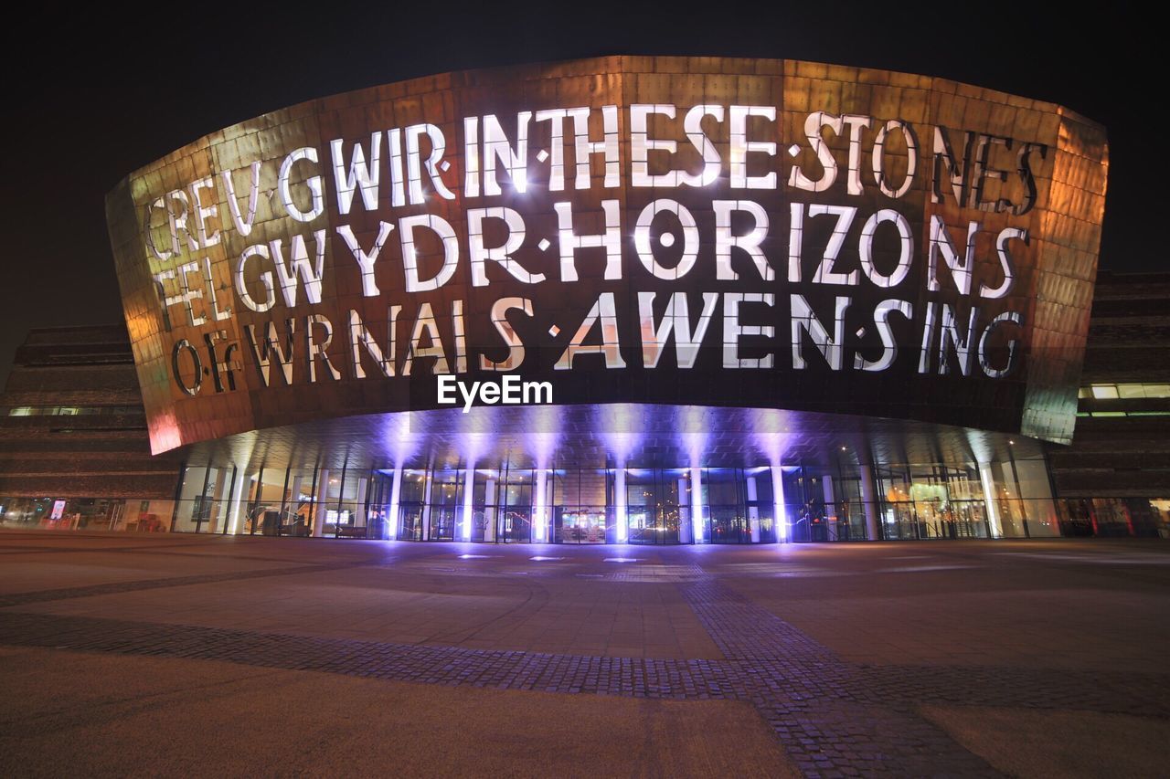 TEXT ON ILLUMINATED SIGN