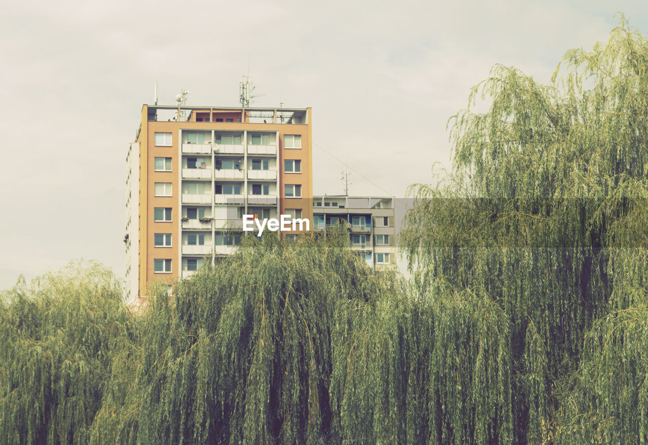 PANORAMIC VIEW OF BUILDING