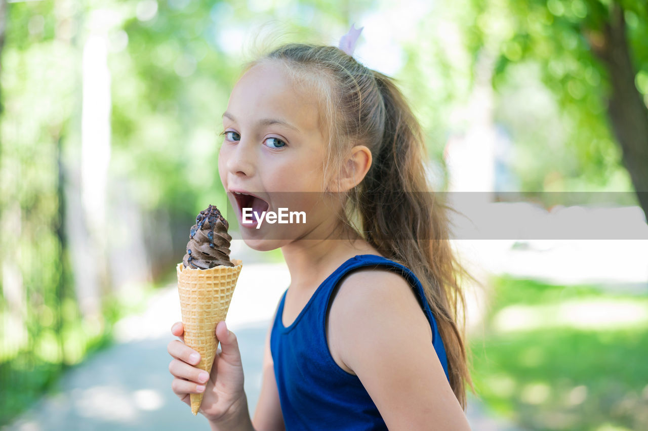 Portrait of woman with ice cream