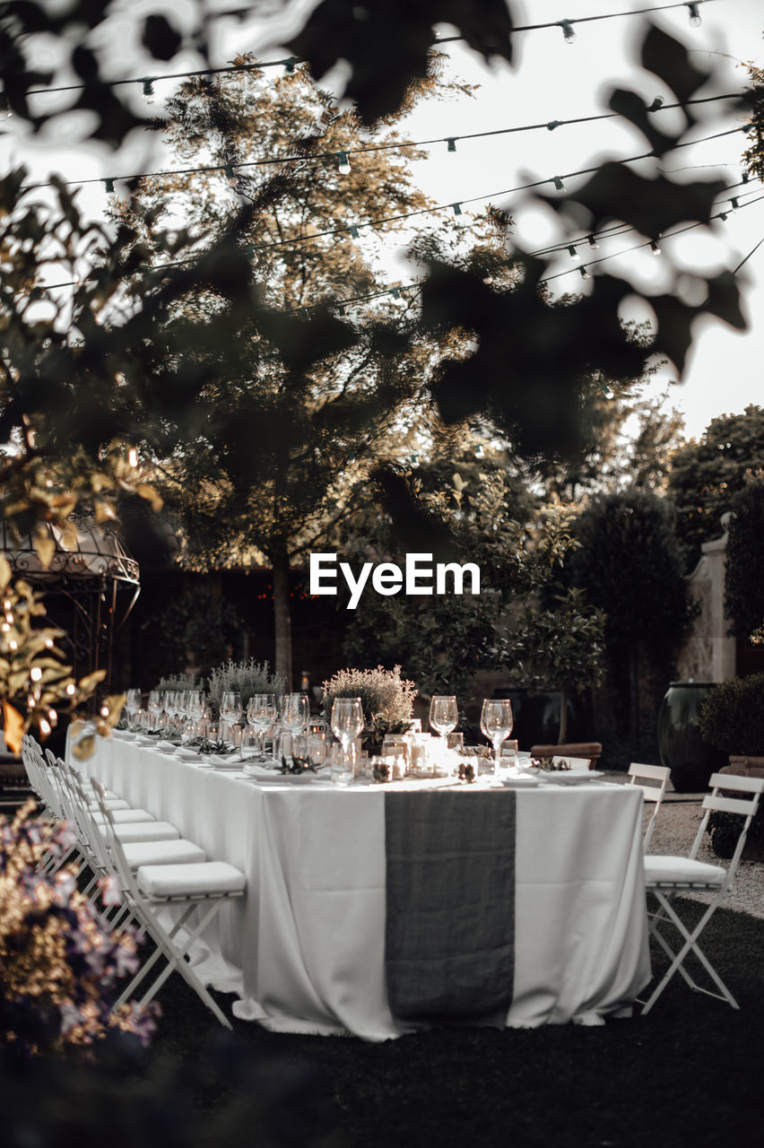 TABLE AND CHAIRS AT RESTAURANT