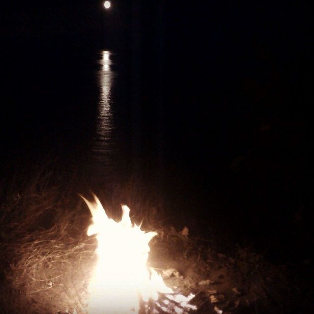 CAMPFIRE AT NIGHT