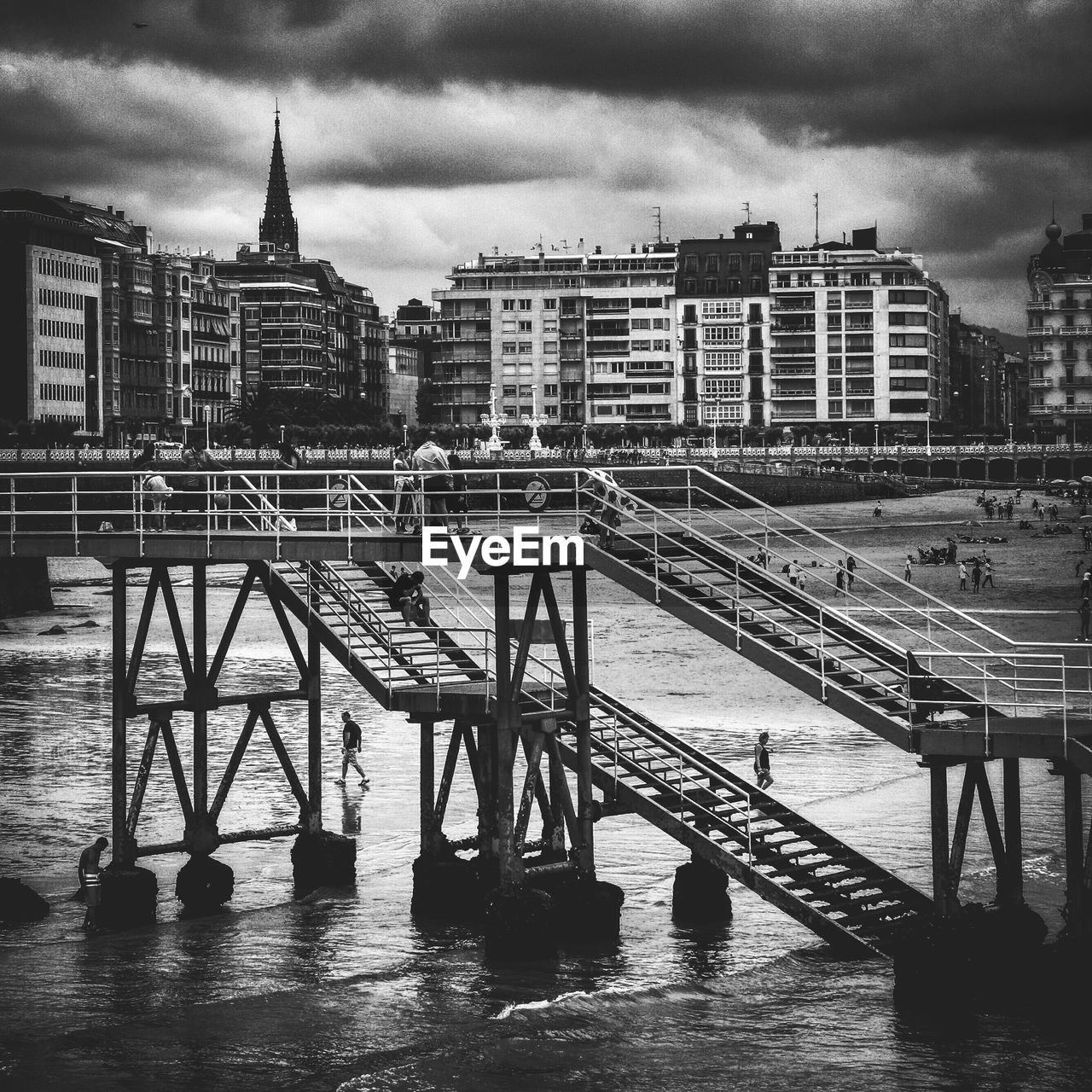 VIEW OF RIVER AGAINST CLOUDY SKY