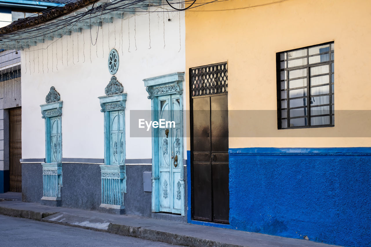 Facade of the houses at the heritage town of salamina in colombia.