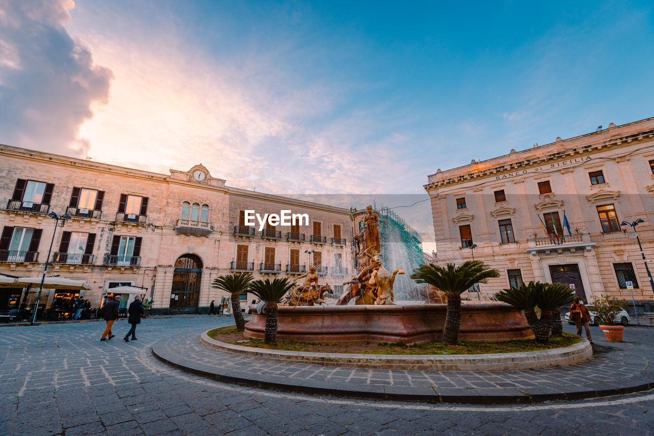 Diana's fountain in the historic centre of ortigia, syracuse