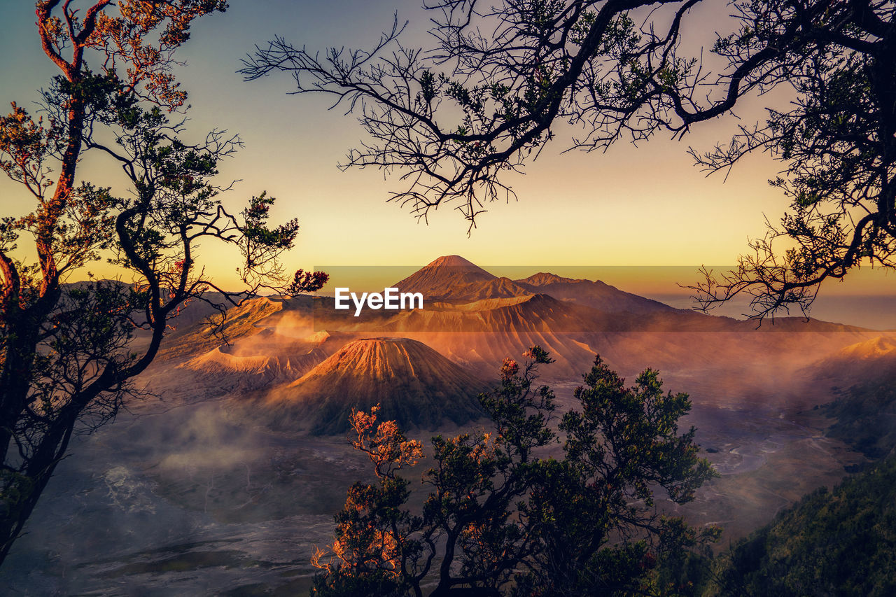 SCENIC VIEW OF MOUNTAIN DURING SUNSET