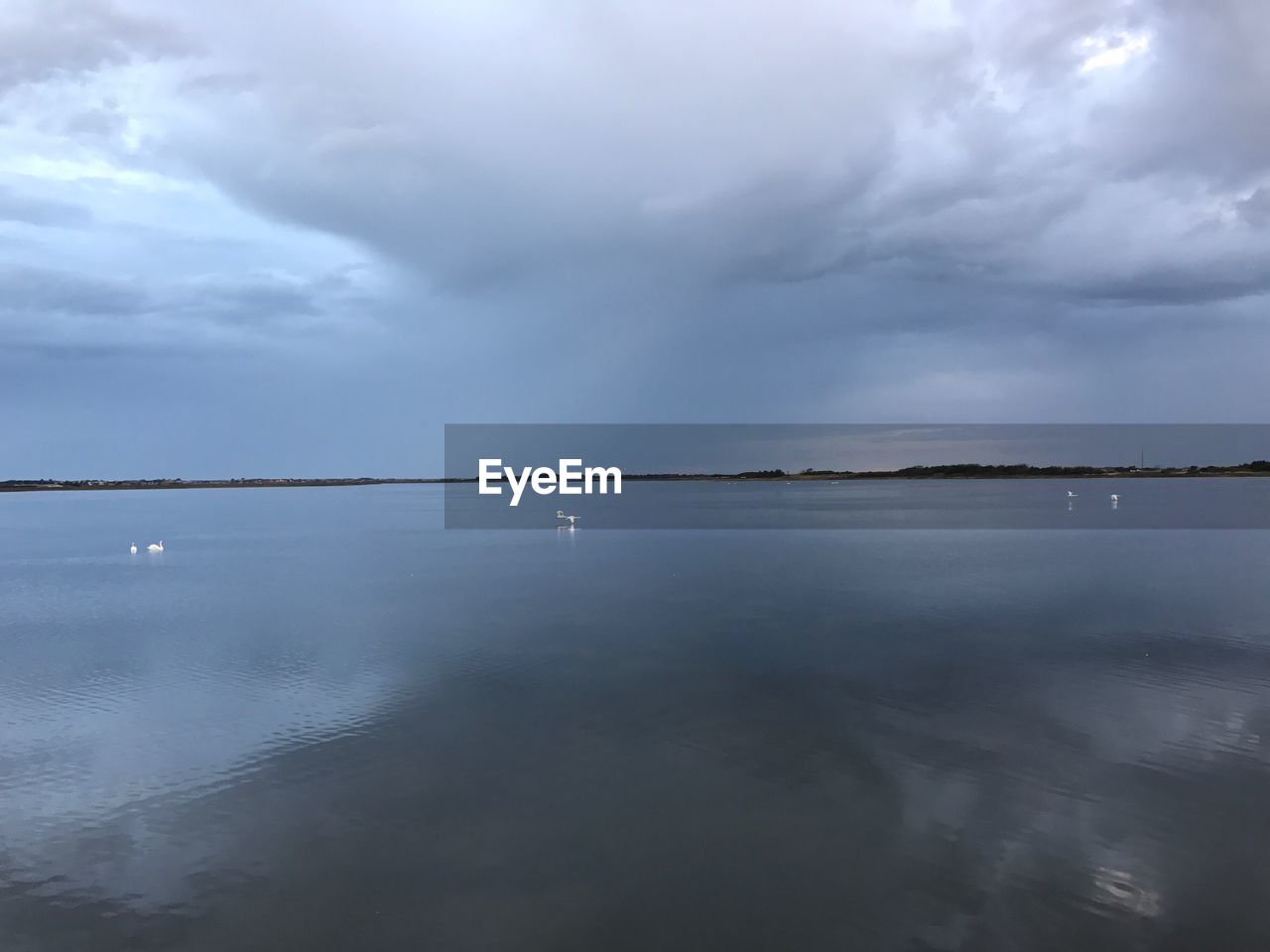 IDYLLIC SHOT OF SEA AGAINST SKY