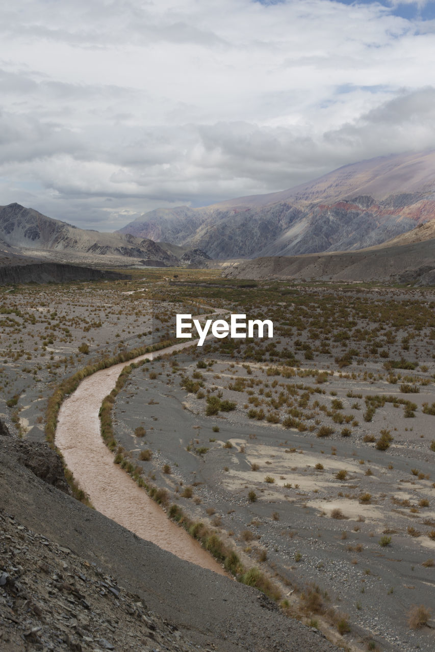 Puna, cordillera de los andes. scenic view of landscape against sky